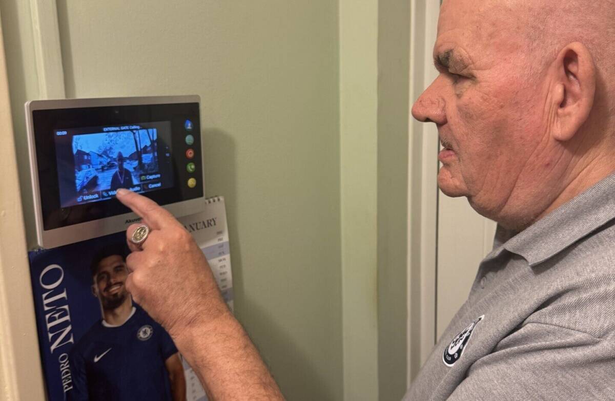 Resident using Warden Call